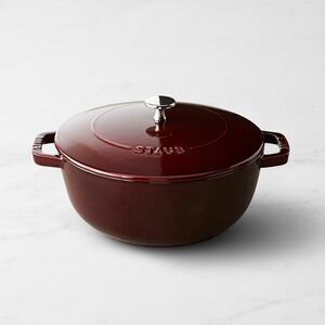 Staub Essential French Oven, 24 Grenadine  3 3/4 Qt NEW in Box. Grenadine